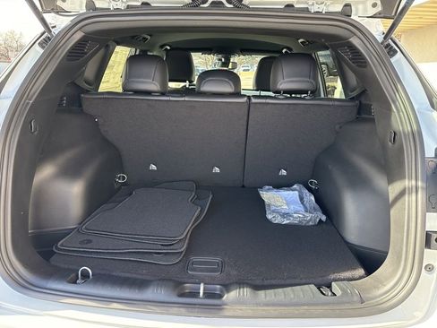 New 2026 Jeep Compass Latitude image 28