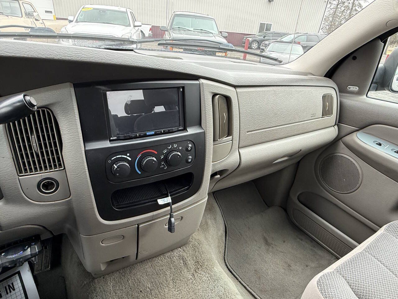 Used 2005 Dodge Ram 3500 Truck SLT RWD image 16
