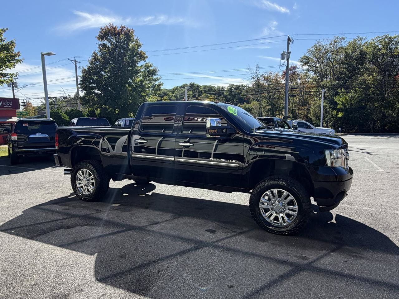 Used 2012 GMC Sierra 2500 Denali w/ Suspension Package, Off-Road AWD/4WD image 5