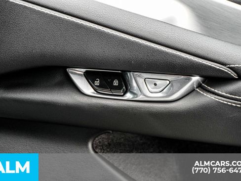 Used 2021 Chevrolet Corvette Stingray Preferred Conv w/ 2LT image 44