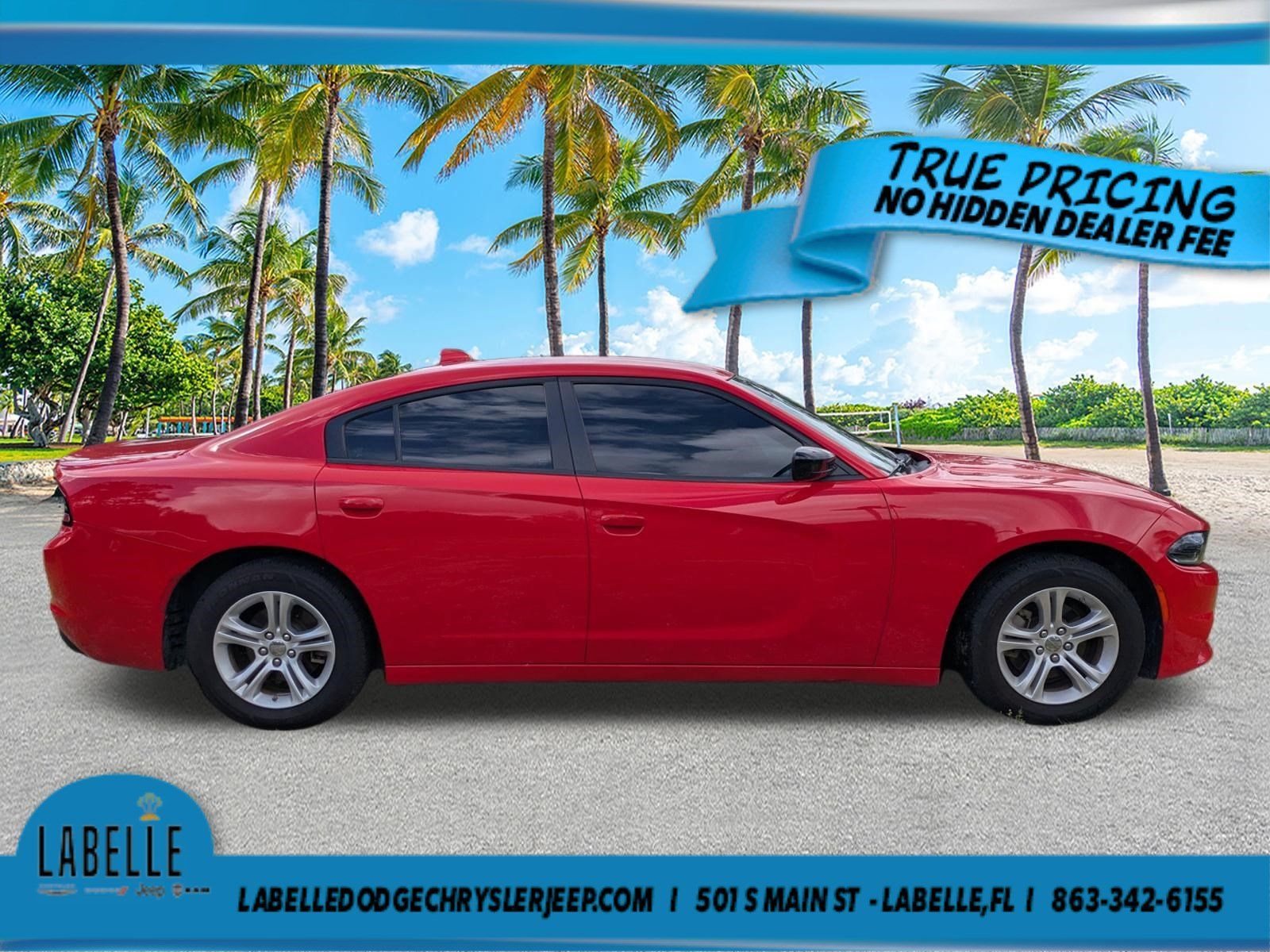 Used 2023 Dodge Charger SXT RWD image 3