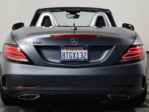 Used 2020 Mercedes-Benz SLC 300 image 6