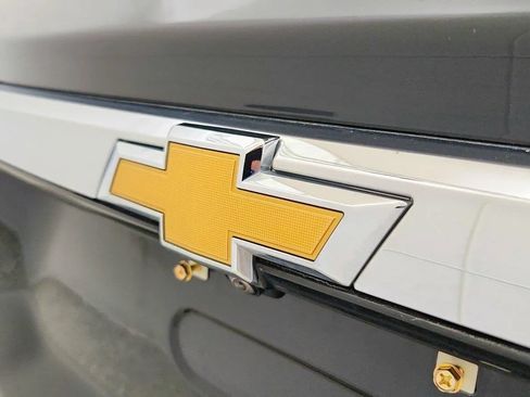 Used 2023 Chevrolet Traverse LT w/ LPO, Floor Liner Package AWD/4WD image 34