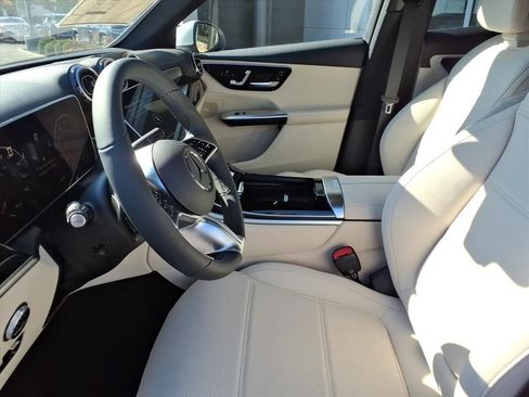 Certified 2026 Mercedes-Benz GLC 300 4MATIC image 14