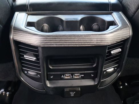 Used 2020 RAM 3500 Limited image 27