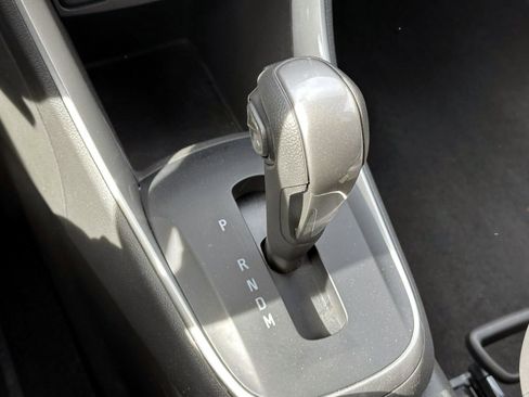 Certified 2022 Chevrolet Trax LT w/ LT Convenience Package image 26