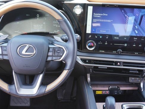 Certified 2025 Lexus RX 350 Premium FWD image 31