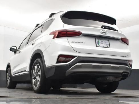 Used 2020 Hyundai Santa Fe SEL w/ Convenience + Premium Package FWD image 11