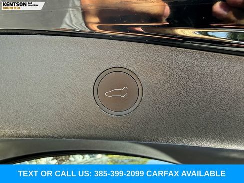 Used 2023 Tesla Model 3 Performance AWD/4WD image 31