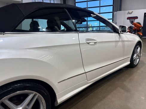 Used 2011 Mercedes-Benz E 550 Cabriolet image 93