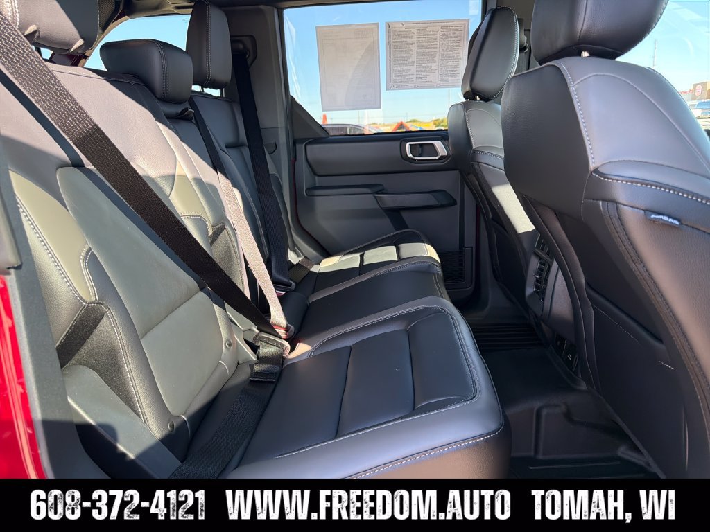 Used 2026 Ford Bronco Outer Banks w/ Sasquatch Package AWD/4WD image 34