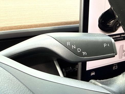 Used 2019 Tesla Model 3 Standard Range Plus image 35