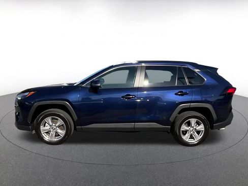 Used 2025 Toyota RAV4 XLE w/ Convenience Package image 9