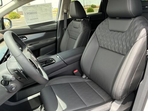 New 2026 Nissan Murano Platinum w/ Cargo Package AWD/4WD image 11