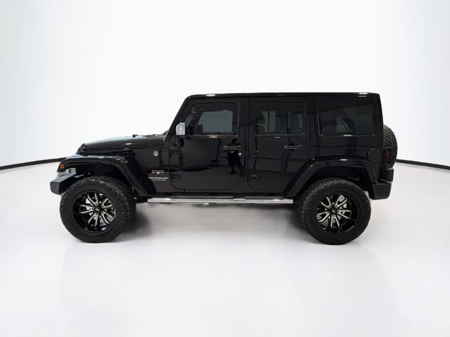 Used 2017 Jeep Wrangler Unlimited Sahara w/ Mopar Chrome Edition Group AWD/4WD image 4