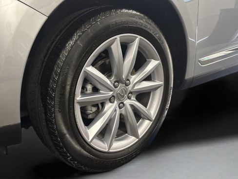 Used 2024 Acura RDX SH-AWD image 33