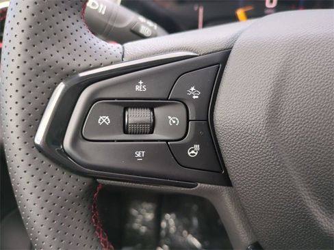 New 2026 Chevrolet Trax RS w/ Sunroof Package image 25