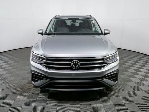 Used 2024 Volkswagen Tiguan S image 33