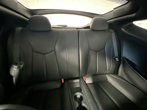 Used 2016 Hyundai Veloster Rally Edition FWD image 30