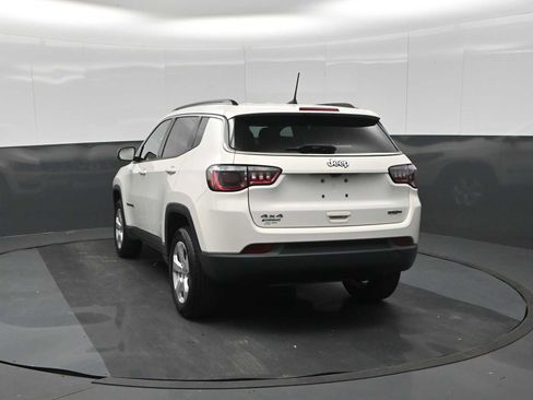 Used 2020 Jeep Compass Latitude AWD/4WD image 7