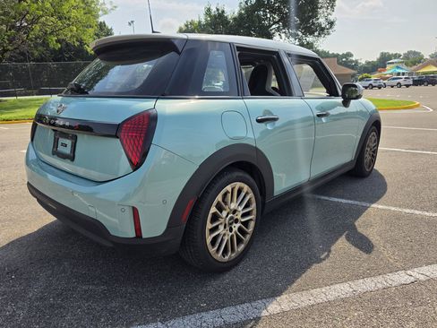Used 2026 MINI Cooper S FWD image 6