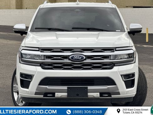 Used 2023 Ford Expedition Max Platinum image 11