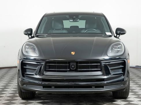 Certified 2023 Porsche Macan AWD/4WD image 10