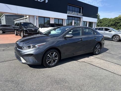 Used 2023 Kia Forte LXS FWD image 1