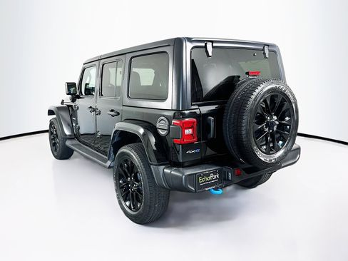 Used 2023 Jeep Wrangler Sahara image 5