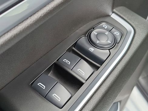 Certified 2025 Chevrolet Silverado 1500 LT image 23