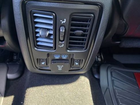Used 2026 Dodge Durango GT AWD/4WD image 11