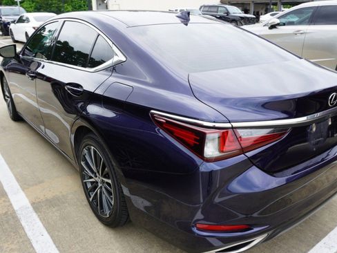 Used 2022 Lexus ES 350 w/ Premium Package FWD image 6