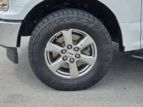 Used 2020 Ford F150 XLT w/ Equipment Group 302A Luxury AWD/4WD image 12