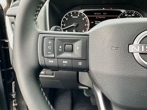 Used 2026 Nissan Rogue SV w/ SV Premium Package image 15