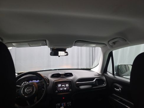 Used 2017 Jeep Renegade Altitude image 13