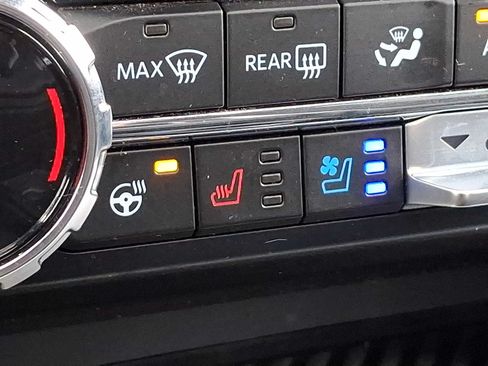 Used 2024 Ford F150 Raptor AWD/4WD image 25