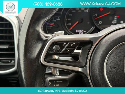 Used 2017 Porsche Cayenne Platinum Edition AWD/4WD image 12