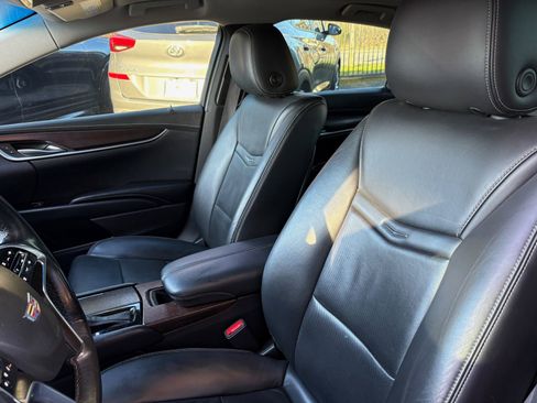 Used 2019 Cadillac XTS Luxury image 14