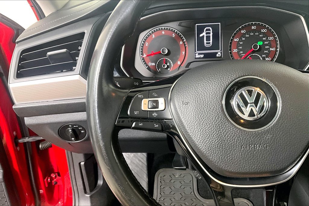 Used 2019 Volkswagen Jetta SE FWD image 17