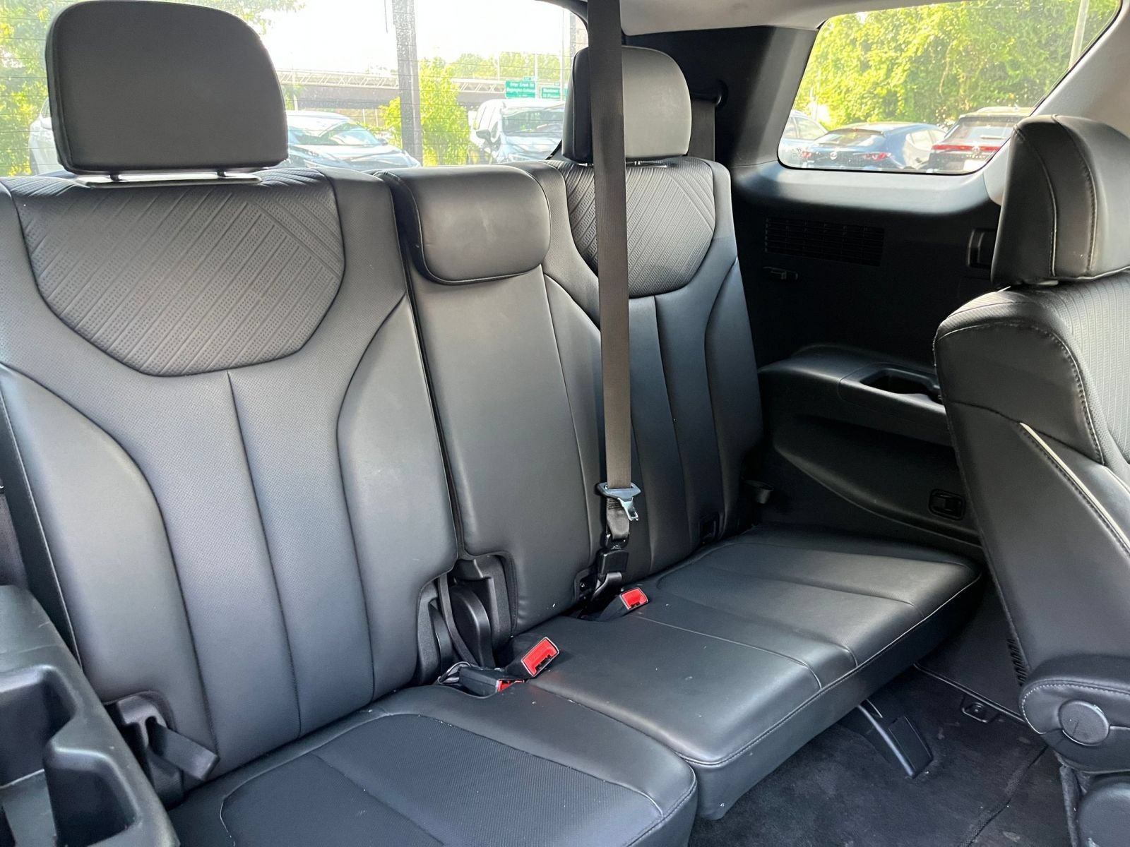 Used 2025 Hyundai Palisade SEL FWD image 35
