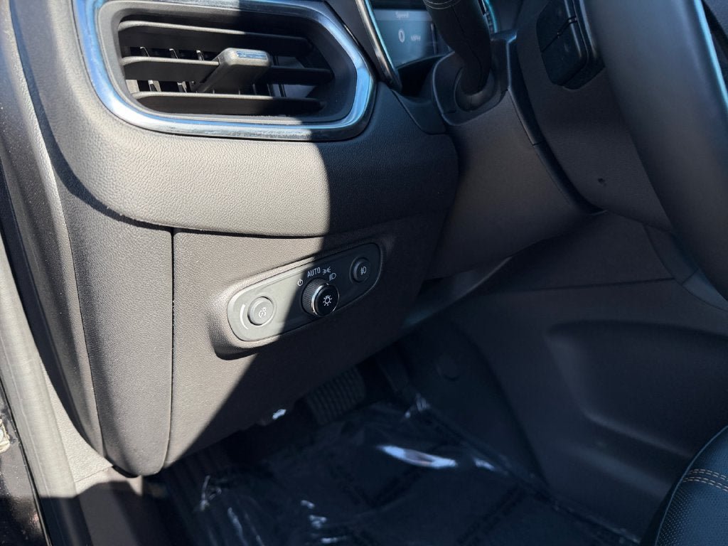Certified 2024 Chevrolet Equinox Premier AWD/4WD image 19