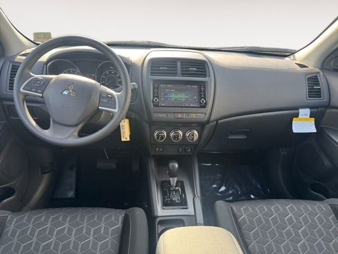 New 2025 Mitsubishi Outlander Sport ES image 10