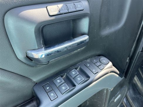 Used 2019 Chevrolet Silverado 2500 LTZ w/ LTZ Plus Package image 22