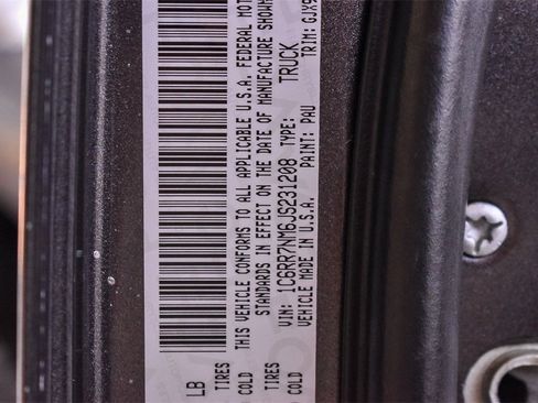 Used 2018 RAM 1500 Laramie w/ Convenience Group image 29