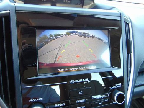 Used 2018 Subaru Impreza 2.0i Premium image 13