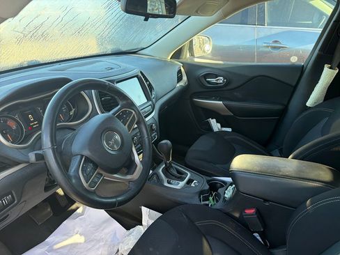 Used 2017 Jeep Cherokee Latitude w/ Trailer Tow Group image 10