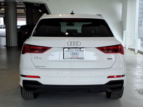 Used 2023 Audi Q3 2.0T Premium w/ Convenience Package AWD/4WD image 5