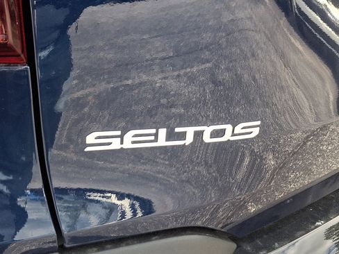 New 2026 Kia Seltos EX w/ EX Sunroof Package image 23