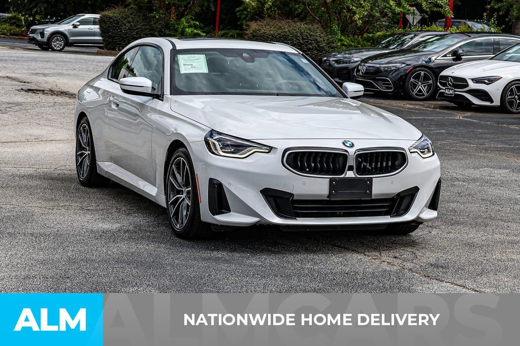 Used 2026 BMW 230i Coupe w/ Premium Package RWD image 4