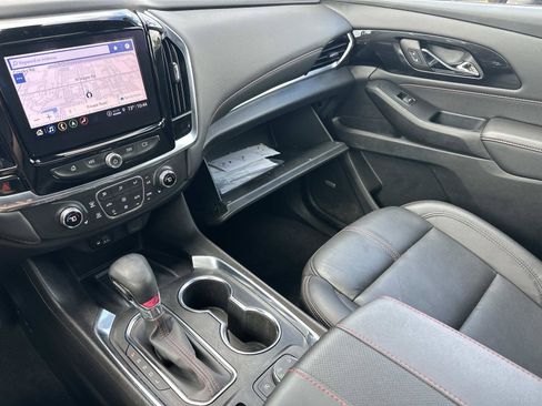 Used 2023 Chevrolet Traverse RS w/ LPO, Floor Liner Package AWD/4WD image 34